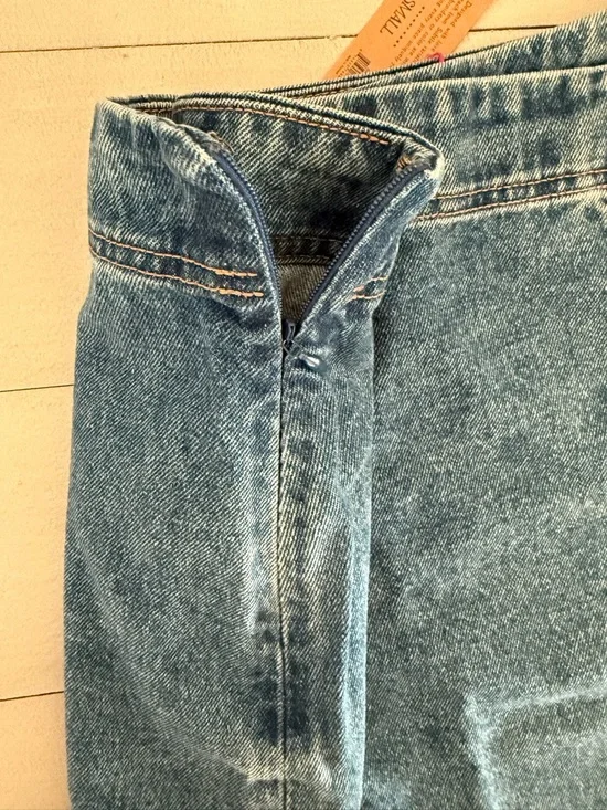 NWT NATURAL LIFE Blue Denim Frayed Wrap Mini Skirt - Small - Picture 4 of 5